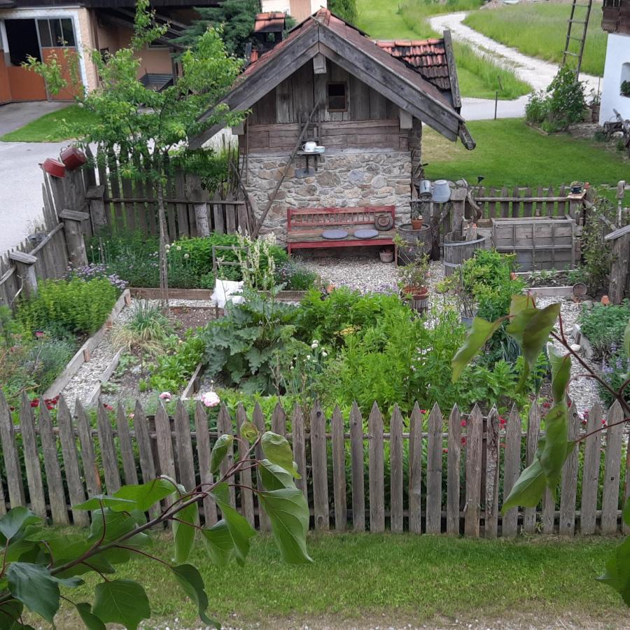 Bauernhof Kaspergut Villa Kirchberg bei Mattighofen Exterior foto